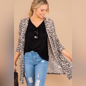 ❤️MINT JULEP❤️Leopard Cardigan